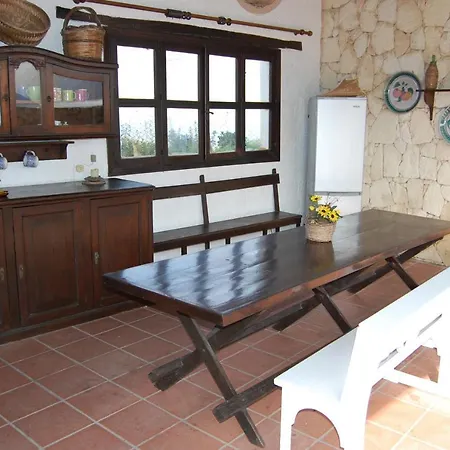 Del Mito Villa