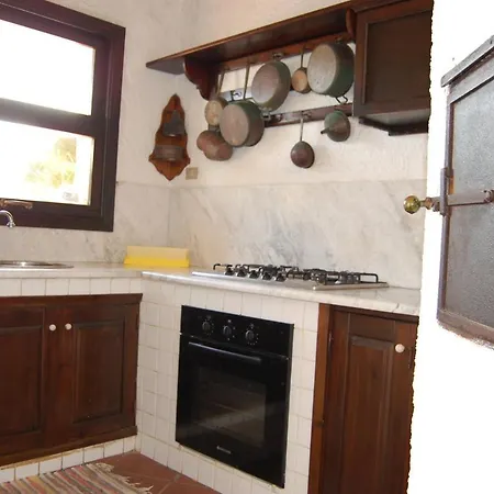 Del Mito Villa Syracuse